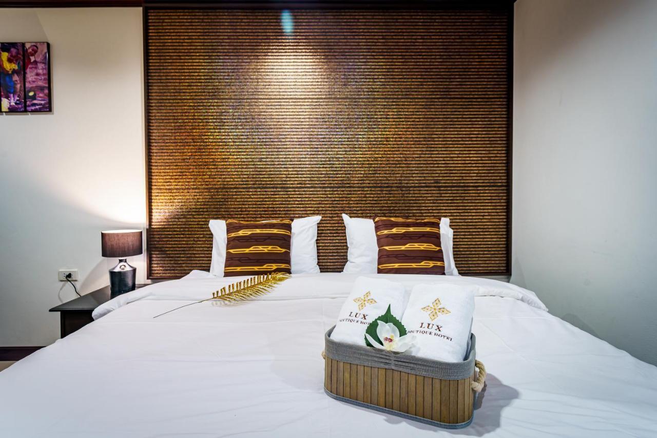 Lux Boutique Hotel Nonthaburi Bagian luar foto